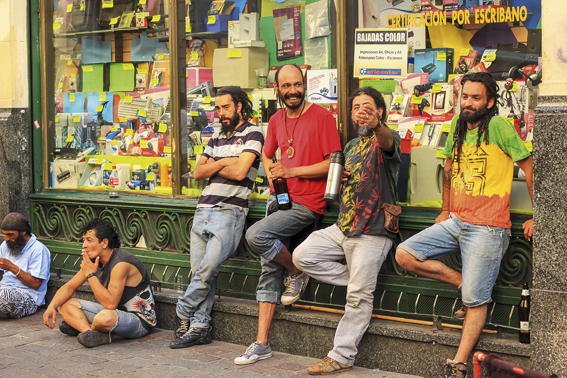 Calle Florida is a pedestrian shopping street situated in the center of Buenos Aires. The street is home to countless shops, vendors, restaurants, and your atypical group of men enjoying a beer amongst friends.